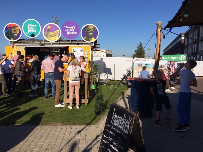 Les barrières Nadar encadrent la foule dans les festivals de Food Truck
